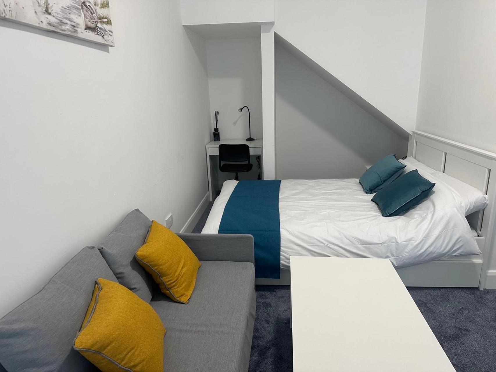 Cook Street Accommodation Корк Экстерьер фото